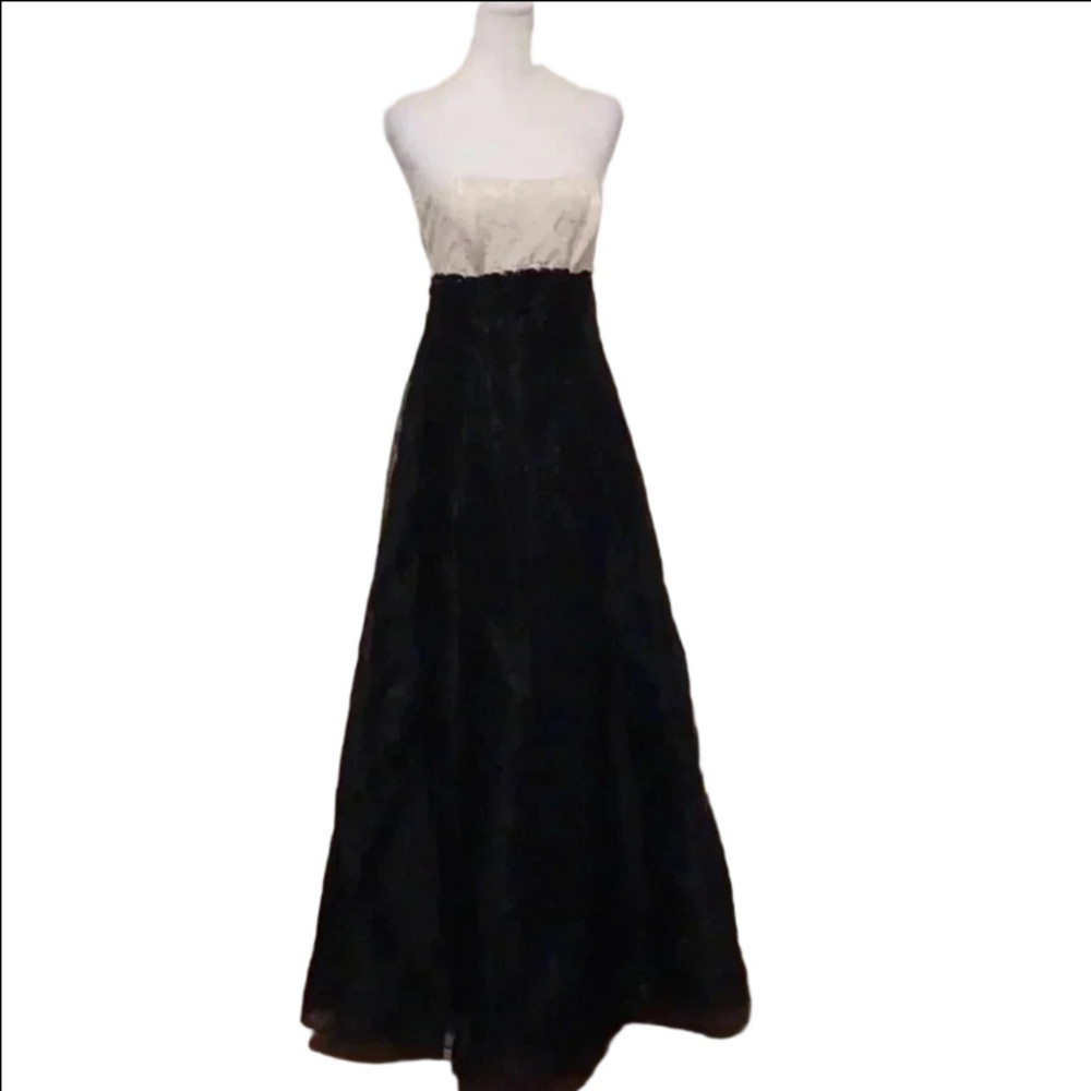 -- Zum Zum  Gorgeous  black and light beige dress Women's Size 7/8